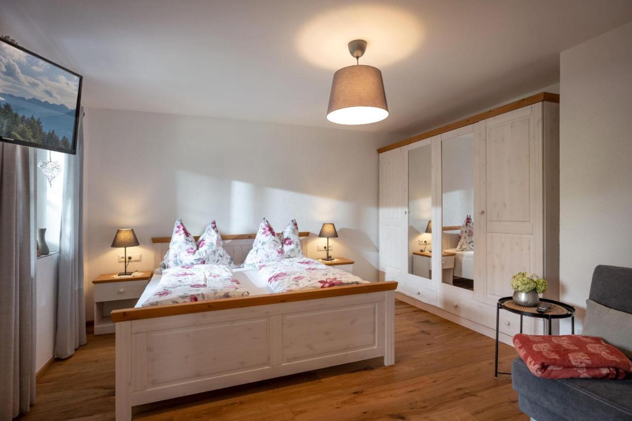 Haus Lindeneck - Erika Schwentner Apartment Kössen Екстериор снимка